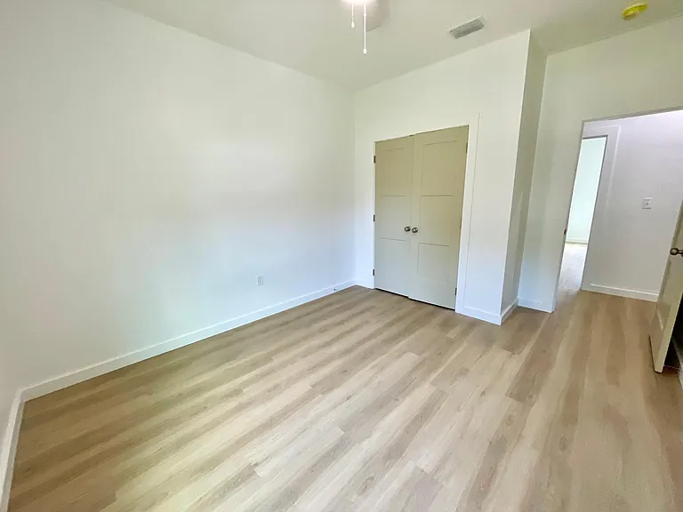 8913 Lorento St — Photo 17