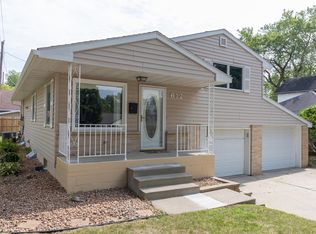 612 N Broadway, Fergus Falls, MN 56537