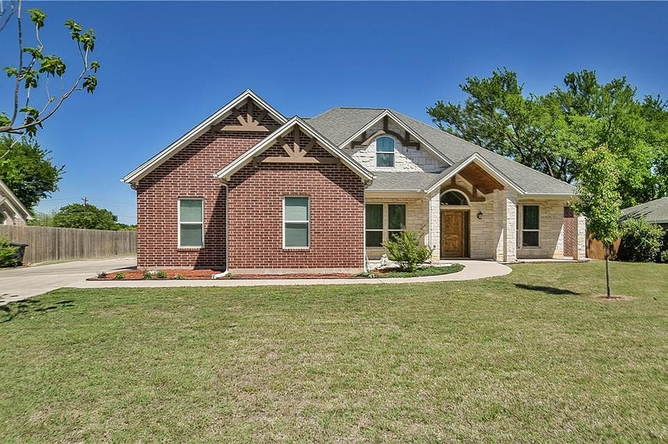 1st image of 103 Bonita Dr