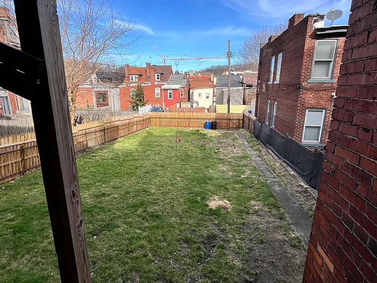 5253 Keystone St — Photo 2
