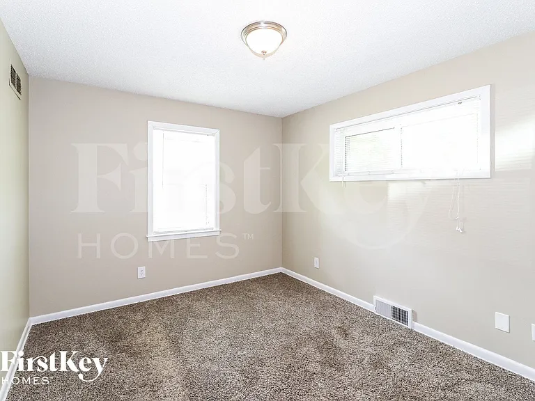 3500 Marietta Blvd — Photo 12