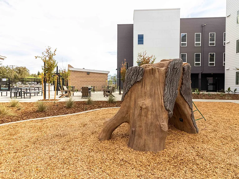 The Grove at Woodlake — Photo 19