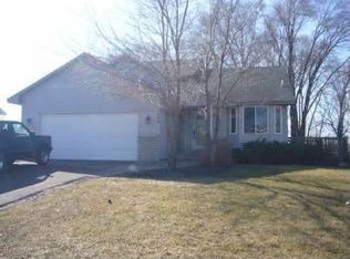 1002 118th Ave NE, Blaine, MN 55434