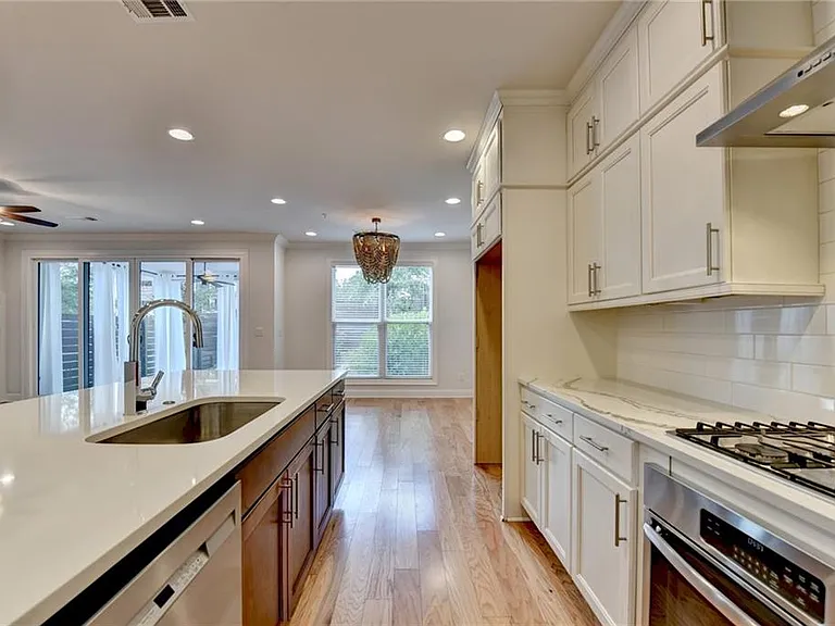 341 Bailey Walk — Photo 20