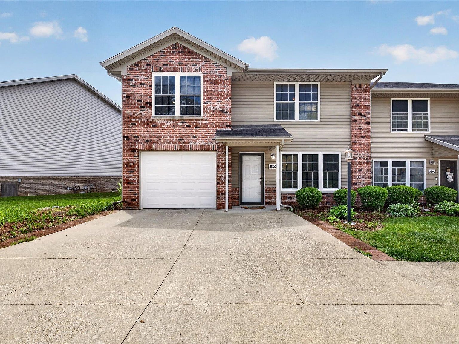 3850 S Cramer Cir