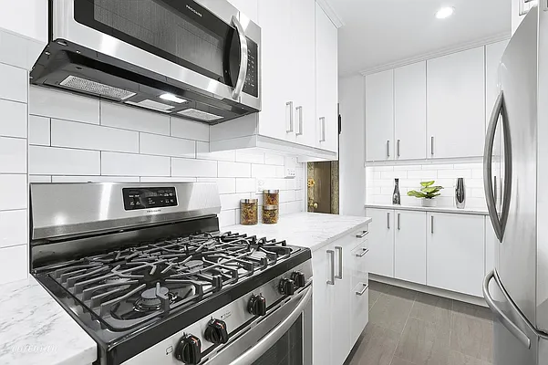 Sold by Corcoran | media 16