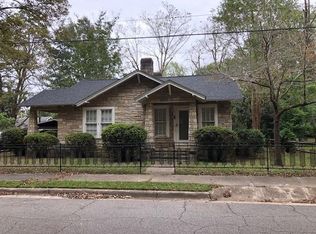 201 Peachtree St, Headland, AL 36345