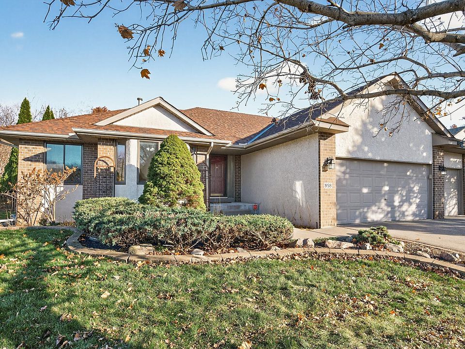 858 Sterling St S, Maplewood, MN 55119 | Zillow