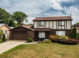 826 George St, Belpre, OH 45714