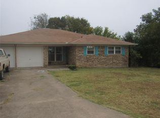 67 Dickson Cir, Sherman, TX 75090