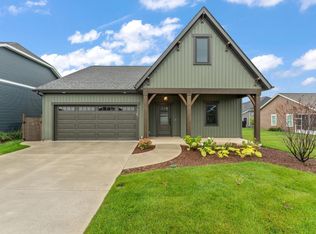 3153 Bramble Xing, Valparaiso, IN 46385