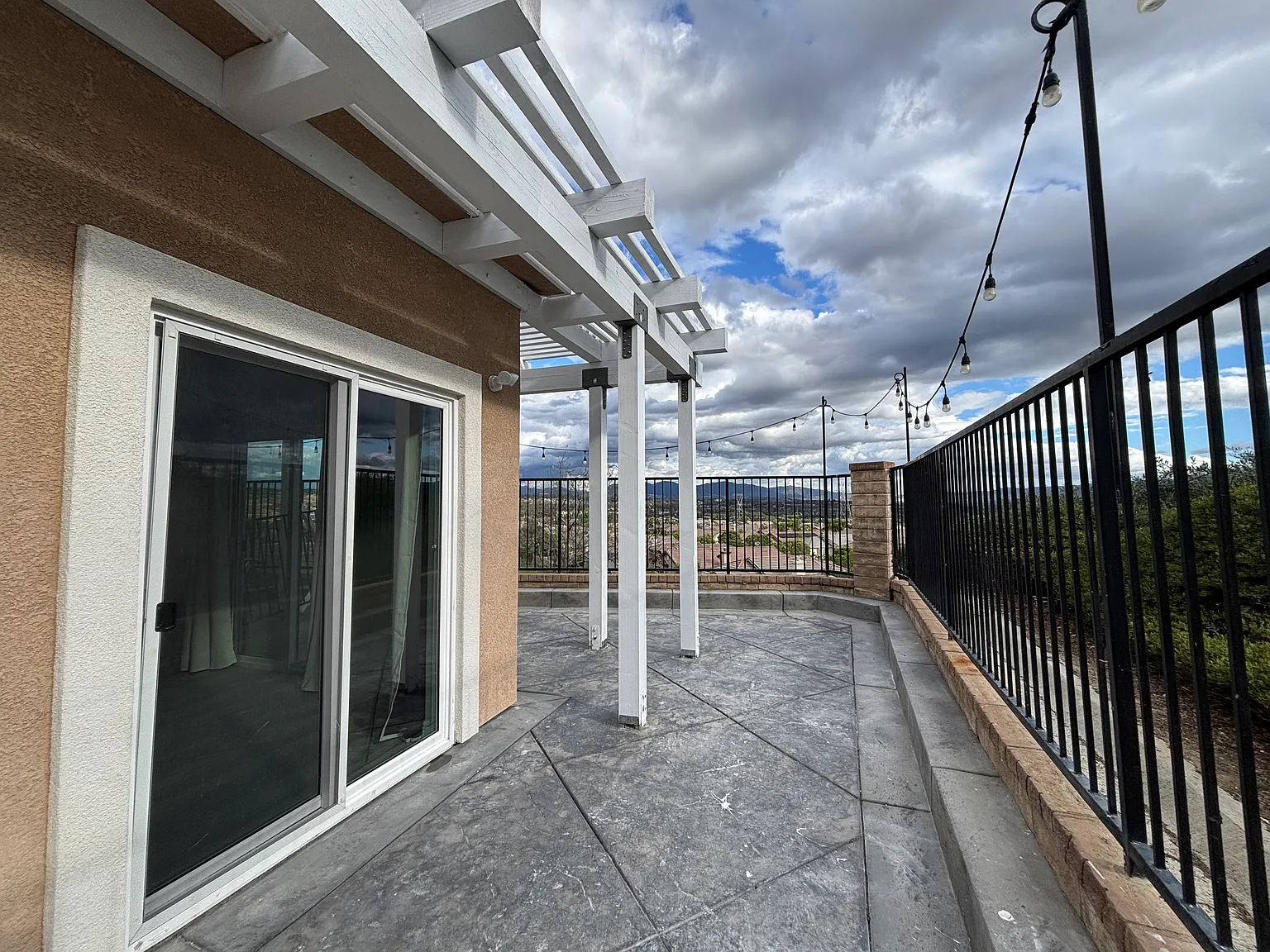 1 bed, 504 sqft, $2,300 — Photo 3