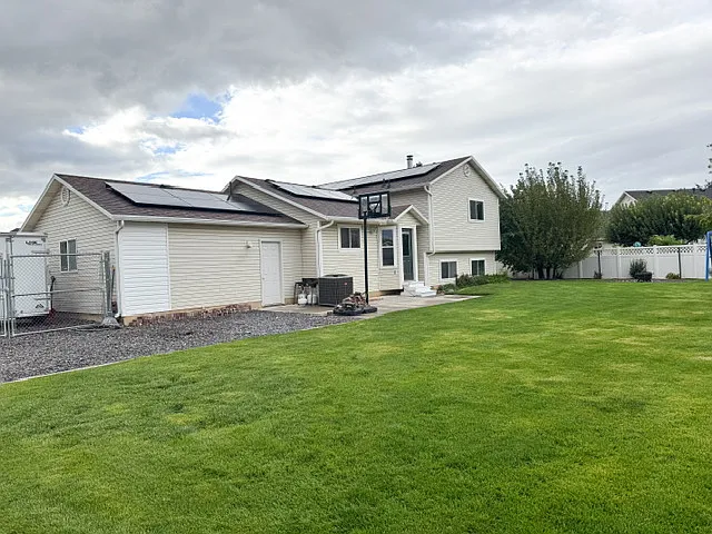 1127 S 1560 E — Photo 12