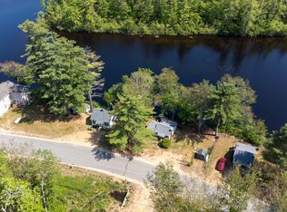 192 Parade Rd, Barnstead, NH 03218