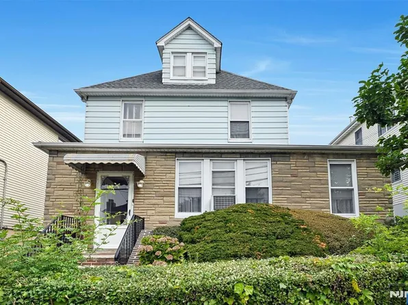 455 Park Ave, Fairview, NJ 07022