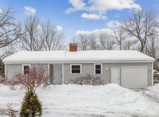 22 Gray Rd, Falmouth, ME 04105