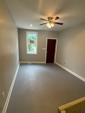 3060 Stafford St — Photo 8