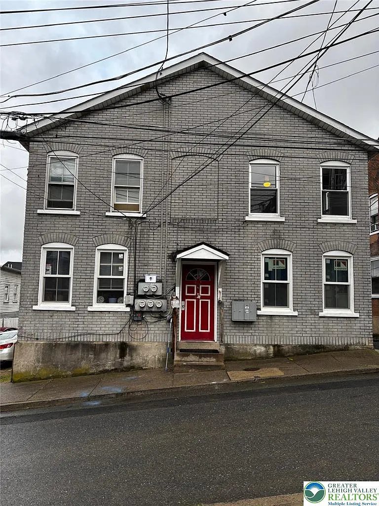 1 bed, 1.0 bath, 600 sqft, $1,400 — Photo 1