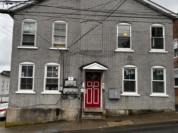 412 Oak St APT 1, Allentown, PA 18102