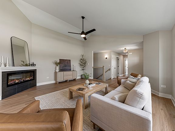 4th image of 2602 Delavan Dr