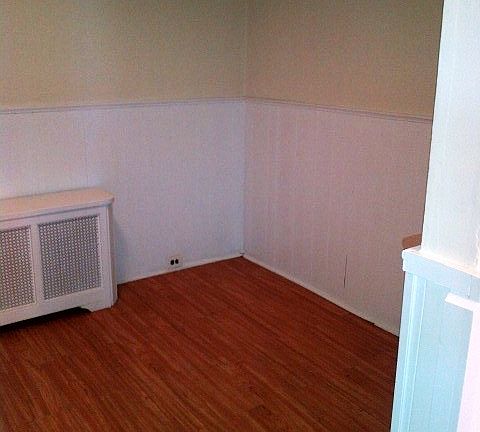 2nd image of 2532 Dickinson St