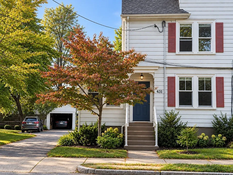 429-431 Parker St #431