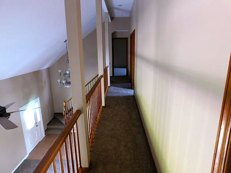 7608 Kyles Station Rd — Photo 17
