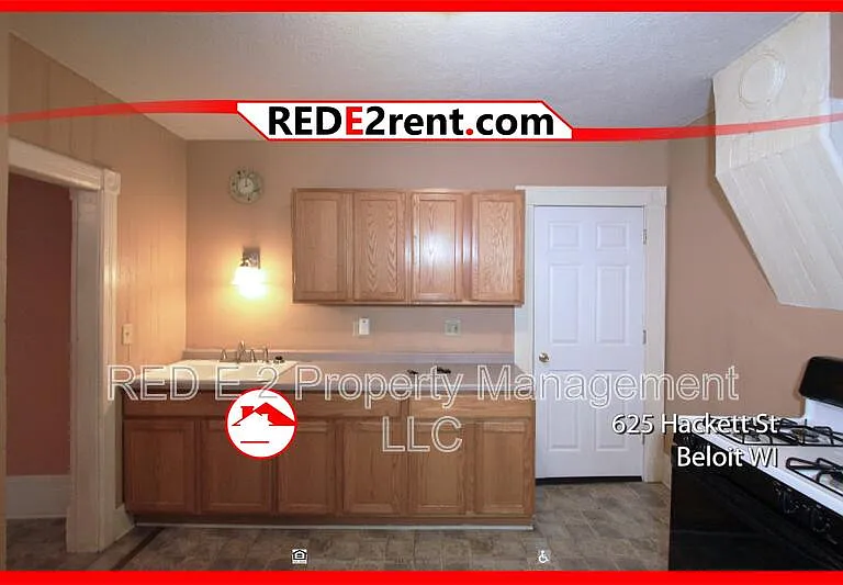 625 Hackett St — Photo 5