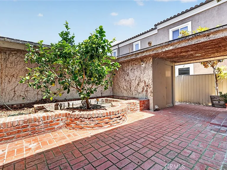 501 Morning Star Ln — Photo 34