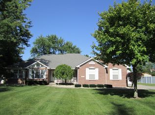 1511 Bittersweet Dr, Greenfield, IN 46140