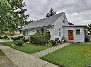 27 Madonna Pl, Garfield, NJ 07026