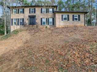 1514 Howell Highlands Dr, Smoke Rise, GA 30087