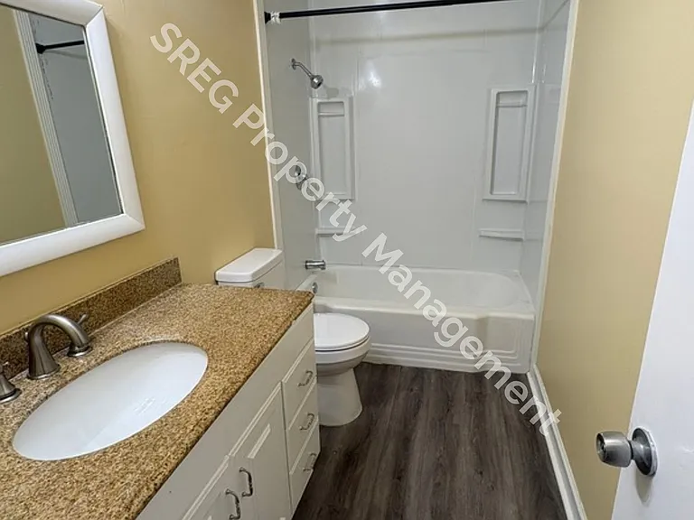 4719 West St — Photo 9