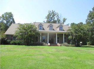 963 Petrified Forest Rd, Flora, MS 39071