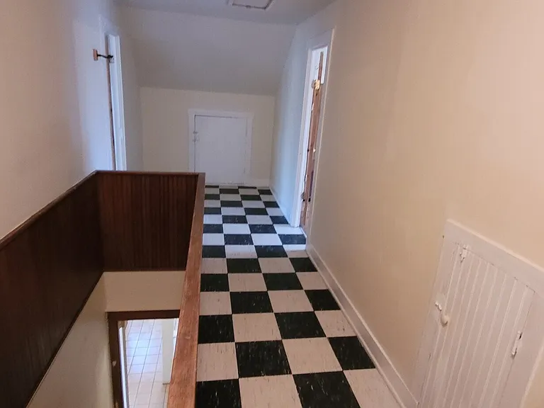 1831 W North Bend Rd #2 — Photo 10