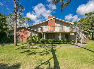 240 N Lakeside Dr, Melbourne, FL 32901