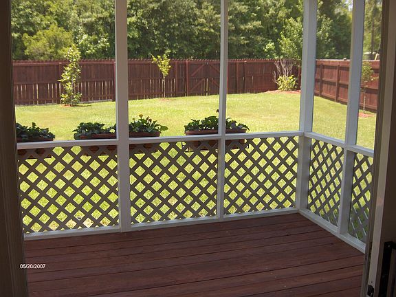 Screened Porch 