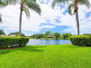 7130 Kensington Ct, University Park, FL 34201