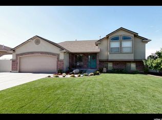 2985 W 3450 N, Farr West, UT 84404