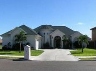 910 Princeton Dr, Mission, TX 78572