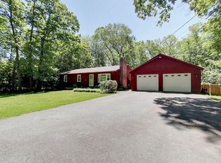 550 Iron Mine Hill Rd, North Smithfield, RI 02896