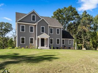 172 Greenwood Rd, Andover, MA 01810