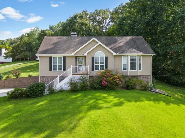 9701 Autumn View Cir, Soddy Daisy, TN 37379