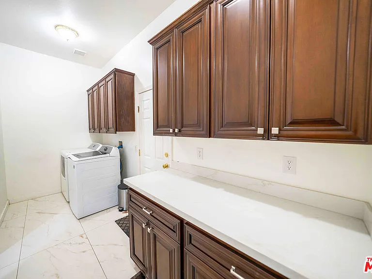 17833 Wildridge Ln — Photo 35