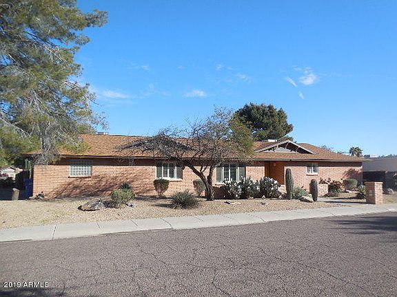 4th image of 123 W Braeburn Dr
