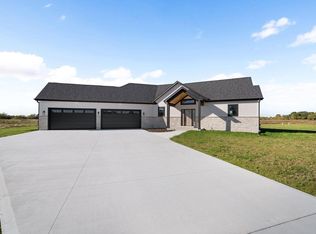 4439 Ravine Ridge Dr, Colgate, WI 53017