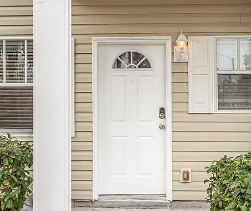 5th image of 6740 Moonglow Dr APT 101