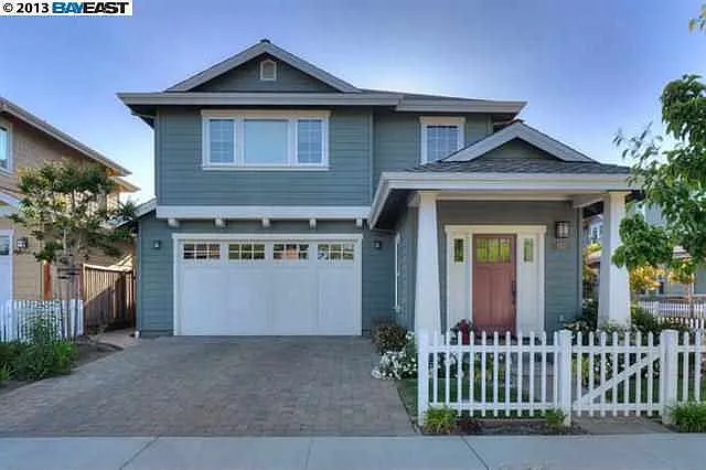 157 Fulton St photo 1
