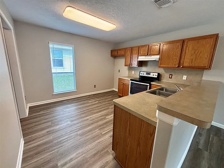 8816 E Buffalo Cir — Photo 4