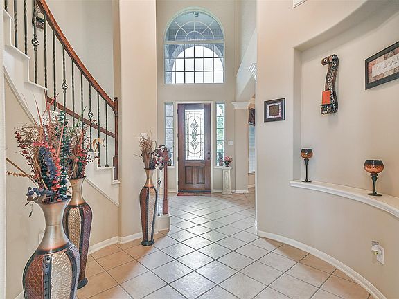 4th image of 9922 Pennymill Dr